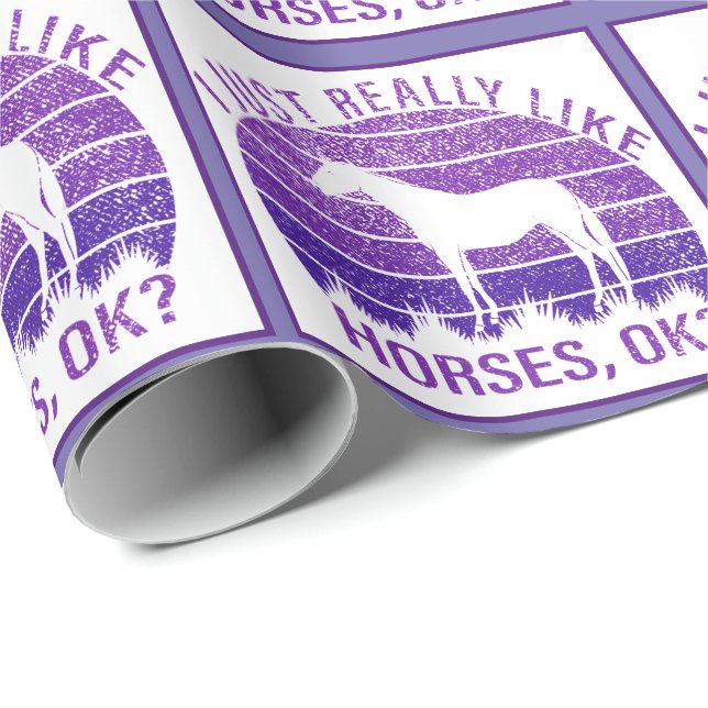 Papel De Presente Eu gosto muito de cavalos em roxo (Ponta do rolo)