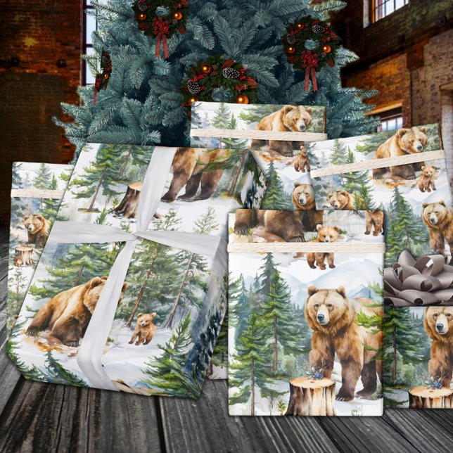 Papel De Presente Família Grizzar Bear Roam Uma Floresta De Madeira  (Grizzly Bear Family Roam A Winter Woodland Forest Wrapping Paper)