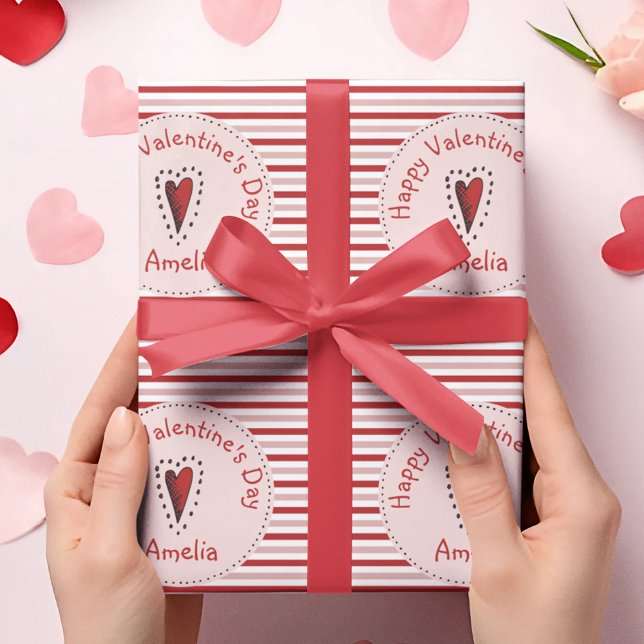 Papel De Presente Feliz Dia dos Namorados, Rosa e Greve Vermelha (Cute Happy Valentine's Day Wrapping Paper for Kids. Red, Pink and White Stripes and Red Hearts. )