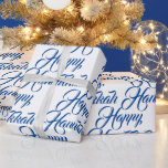 Papel De Presente Feliz script elegante judeu azul e branco Hanukkah<br><div class="desc">Feliz papel de enrolar do roteiro elegante de Natal Judaico Azul e Branco. Padrão de texto de script azul em fundo branco.</div>