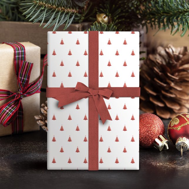 Papel De Presente Feriado de Natal Dourado E Branco, Rosa de inverno (Winter Rose Gold And White Christmas Tree Holiday Wrapping Paper)