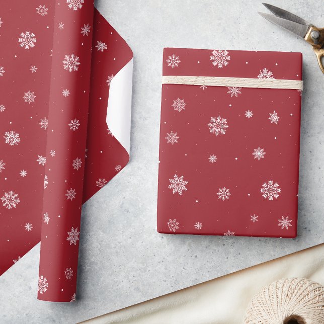 Papel De Presente Feriado Vermelho em Flocos de Neve (Snowflakes Red Holiday Wrapping Paper
)