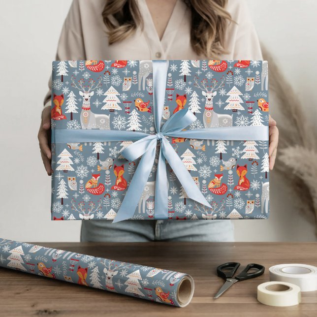 Papel De Presente Férias de Natal de Animais da Floresta Escandinava (Scandinavian Woodland Animals Christmas Holiday Wrapping Paper)