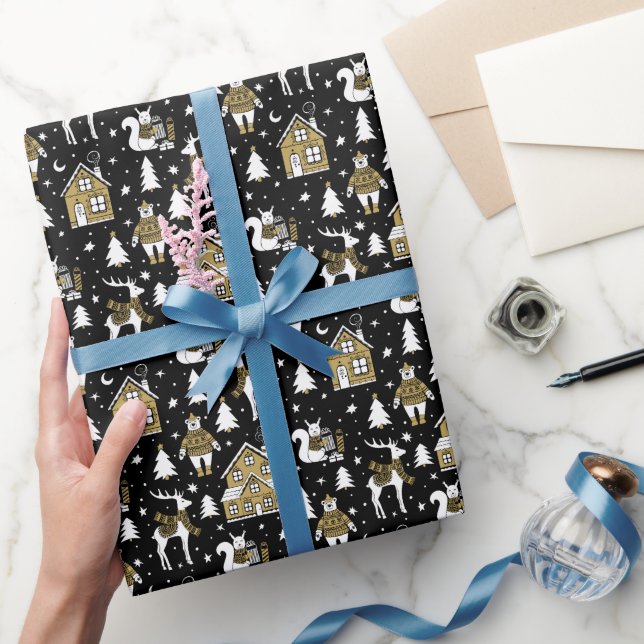 Papel De Presente Festive Holiday Wrap with Cozy Winter Design (Presentear)