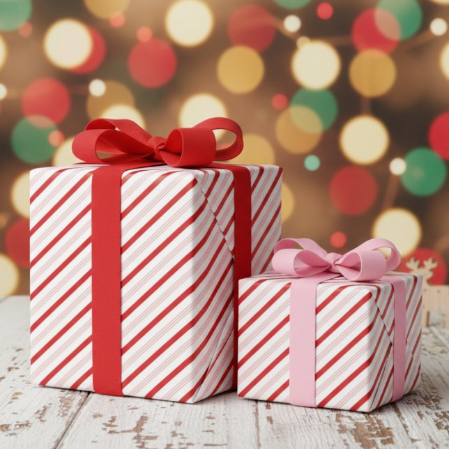 Papel De Presente Festive Red and Pink Christmas Candy Cane Stripes (Modern Christmas Red and Pink Candy Cane Stripes Pattern Wrapping Paper for Kids. Chic Cute Stripes)