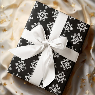 Papel De Presente Flocos de neve brancos elegantes em preto
