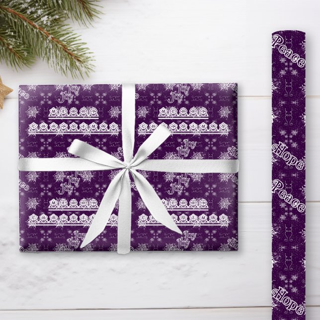 Papel De Presente Flocos de neve elegantes no Natal roxo (This elegant dark purple wrapping paper with white snowflakes will be beautiful under your tree!)