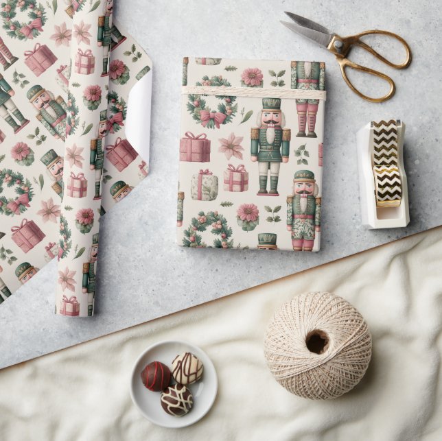 Papel De Presente Florais Exuberantes com Soldado de Natal (Artesanato)