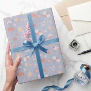 Papel De Presente Flores Esboçadas em Azul Claro