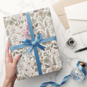 Papel De Presente Flores Silvestres Arejadas em Creme e Sage