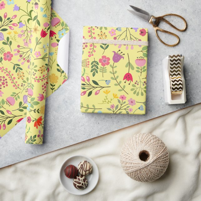Papel De Presente Flores Silvestres de Primavera no Amarelo (Artesanato)