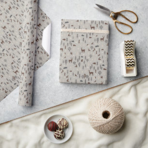 Papel De Presente Floresta de Inverno Escandinava com Animais em Neu