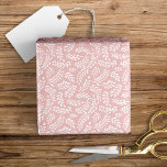 Papel De Presente Folhas Botânicas Rústicas Elegantes Rosa Bege<br><div class="desc">Este lindo design de papel de embrulho apresenta um padrão de folhas desenhadas à mão sobre um fundo rosa bege elegante...  Uma escolha maravilhosa para muitas ocasiões!</div>