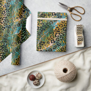 Papel De Presente Folhas de palma num fundo-leopardo.
