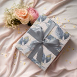 Papel De Presente Folhas de Solteiro Azul e Dourado<br><div class="desc">Belo presente de folhas azuis e solteiros de ouro em fundo rosado. Adequado para embrulho de presente de chá ou casamento.</div>