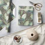 Papel De Presente Folhas Verdes Tropicais Castanhas<br><div class="desc">Folhas Verdes Tropicais Castanhas</div>