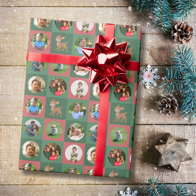 Papel De Presente Foto de Veado Fofo Natal (Christmas wrapping paper with red and green squares, a cute deer, and space for 8 pictures)