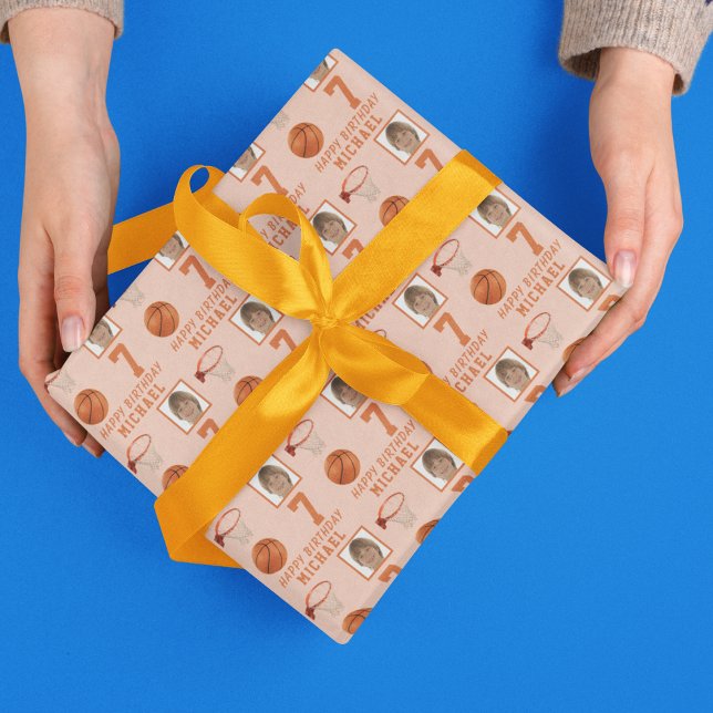 Papel De Presente Foto Feliz de Aniversário da Bola de Basquete (Basketball Ball Happy Birthday Photo Wrapping Paper)