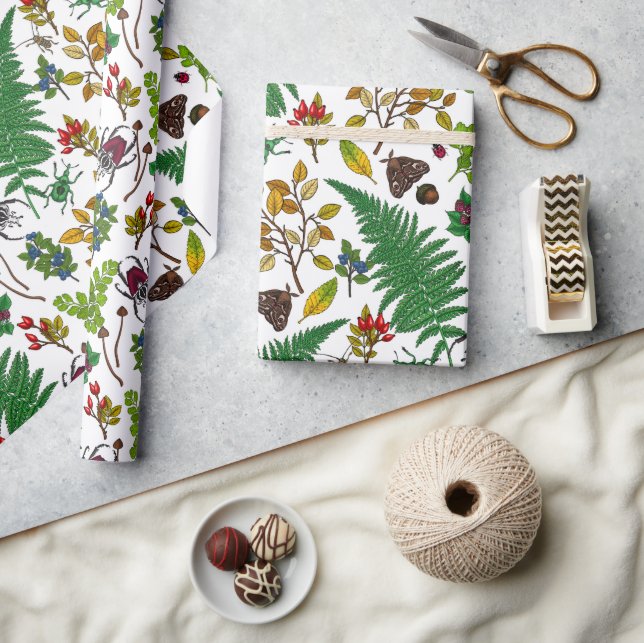 Papel De Presente Framboesas, folhas e insetos em branco (Artesanato)