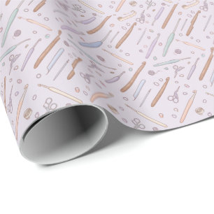 Papel De Presente Ganchos e Ferramentas de Crochê Pastel Padrão Cott