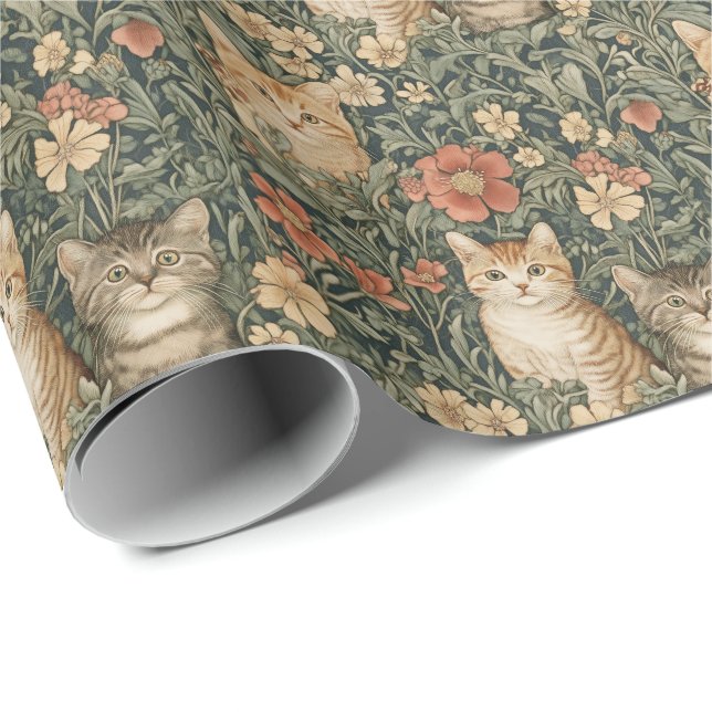 Papel De Presente Gatinhos bonitos num jardim estilo William Morris (Ponta do rolo)