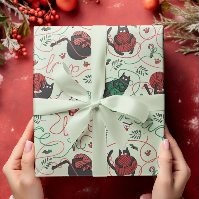 Papel De Presente Gatinhos do Pastel Green Christmas Peace and Love  (Cute pastel green Christmas wrapping paper for Kitty Lovers. Kittens spell out PEACE and LOVE.)