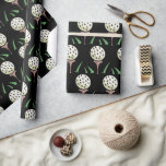 Papel De Presente Golfer Gift Balls de Golfe de Grande Tamanho Doura<br><div class="desc">Enrole um presente para o seu golfista favorito neste papel de embrulho divertido com bolas de golfe sobredimensionadas em camisetas de golfe de ouro.</div>