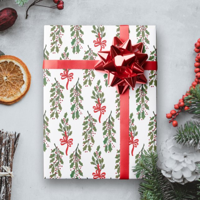 Papel De Presente Green Holly Garland com Natal de Arcos Vermelhos (Christmas holiday gift wrapping paper with a pattern of green holly sprigs and red looping bows)
