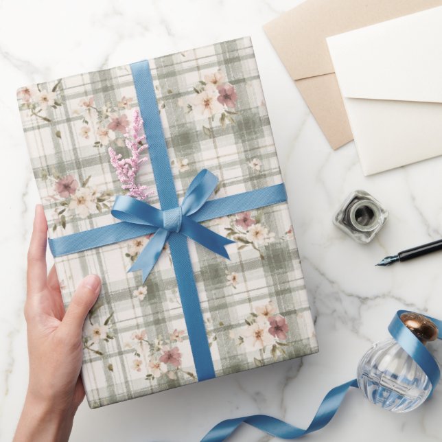 Papel De Presente Green Plaid Stripes Burgundy Cream Flowers Birthda (Presentear)