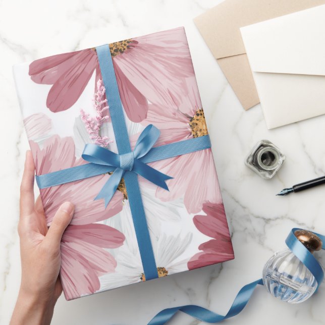 Papel De Presente Hand Drawn Pink Daisy White Floral Pattern (Presentear)