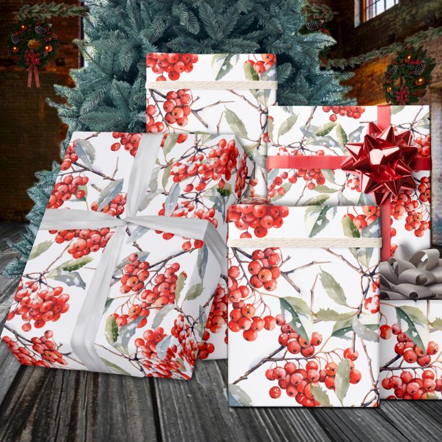 Papel De Presente Holiday Red Winterberry Holly (Holiday Red Winterberry Holly Wrapping Paper Rolls in 6 & 15 foot lengths in matte or semi gloss.)