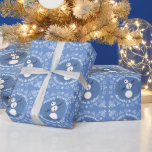 Papel De Presente Homem de Neve Negro E Branco Personalizado Chanucá<br><div class="desc">Cartoon preto e branco Snowman Feriado de inverno Personalizado Feriado Personalizado Feliz Hanukkah Round Design Wrapping Papel Presente. Pode ser personalizado para alterar a cor de fundo. O vento sopra o Sr. Snowman ou ele apenas perder o equilíbrio? A expressão "oh querida" em seu pequeno rosto de neve me faz...</div>