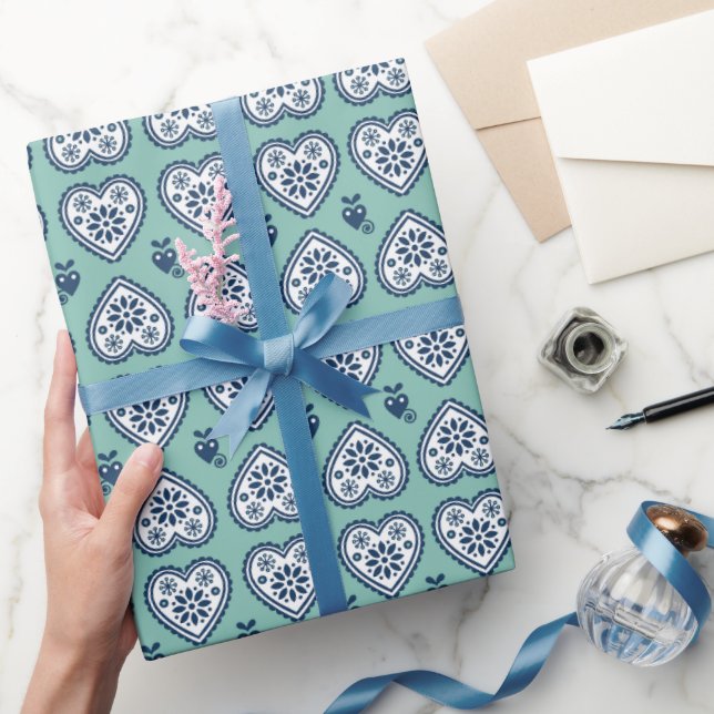 Papel De Presente ‘Karlek’ loveheart wrapping paper (navy & teal) (Presentear)