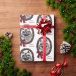 Papel De Presente Keeshond Christmas<br><div class="desc">Encerre todos os seus presentes este ano no nosso adorável jornal de Natal Keeshond!</div>