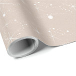 Papel De Presente Kraft Winter White Christmas Elegant<br><div class="desc">Este papel de embrulho de na moda apresenta um lindo e elegante design de Natal branco sobre um fundo cor de Kraft castanho. Um embrulho de presente moderno e espantoso para vos dar aquela aparência tradicional de feriado. Decorem, embrulhem e adorem seus presentes este ano com charme de natal rústico....</div>