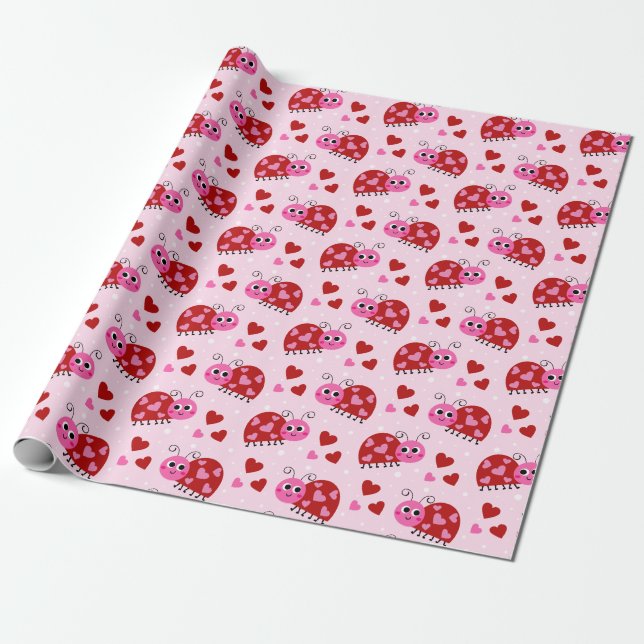 Papel De Presente Ladybug Hearts Pattern Pink (Desenrolado)