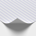 Papel De Presente Lavanda Branco Simples Horizontal<br><div class="desc">Papel de enrolamento horizontal simples e lavanda branca</div>