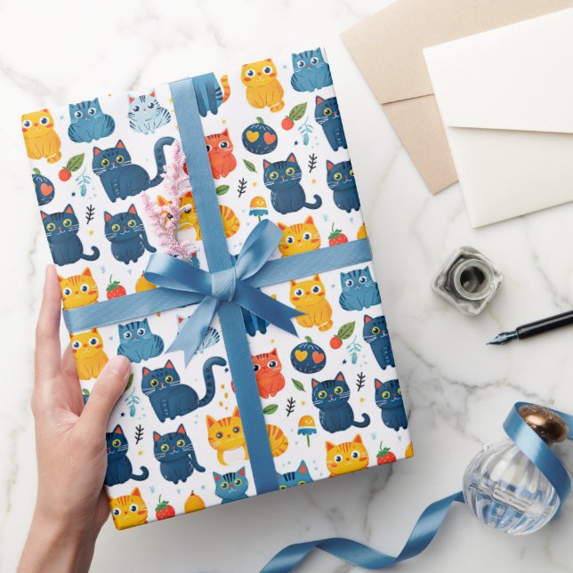 Papel De Presente Lindos gatos kawaii brincando com brinquedos branc (Presentear)