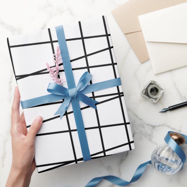 Papel De Presente Linhas de Grade Preta e Branca (Presentear)