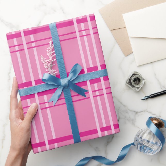 Papel De Presente Linhas Rosa de Pastel Simples Limpo (Presentear)