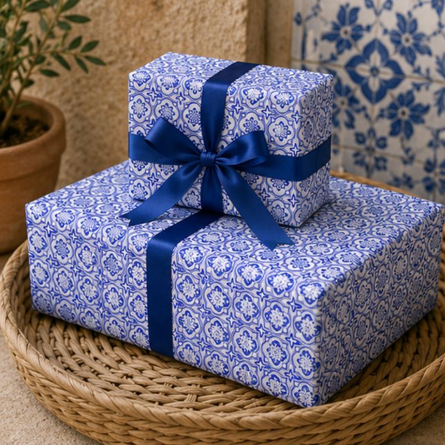 Papel De Presente Lisbon Royale Classic Blue and White Geometric  (Criador carregado)