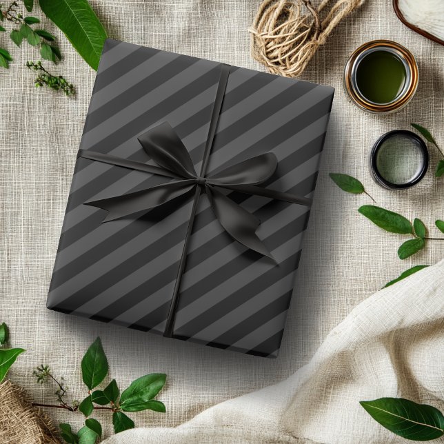 Papel De Presente Listras Diagonais Finas Pretas e Fumaça Simples (Criador carregado)