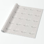 Papel De Presente Livro Branco Rustic Linen White Wedding Monogramas<br><div class="desc">Papel de embrulho de monograma branco de linen russo. Adicione um nome e personalize com uma inicial.</div>