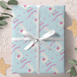 Papel De Presente Loja de Neve Azul no Natal Personalizada<br><div class="desc">Este belo papel de embrulho de Natal apresenta uma neve lama e estrelas design. Personalize-o com um nome.</div>