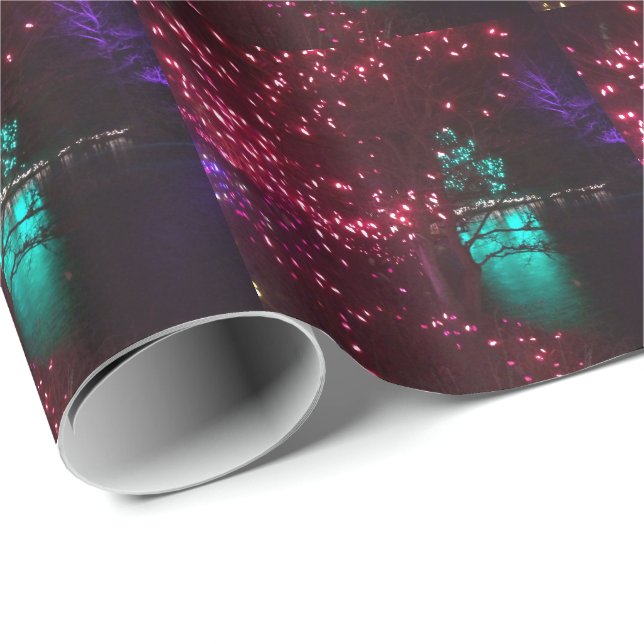 Papel De Presente Luzes Festivas e Árvores Lindas (Ponta do rolo)