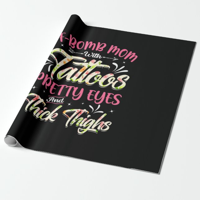 Papel De Presente Mãe da Bomba F de Madre Floral com Tatuagens Anive (Desenrolado)