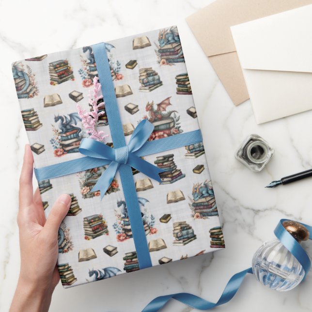 Papel De Presente Magical Dragons & Books on Pale Gray (Presentear)