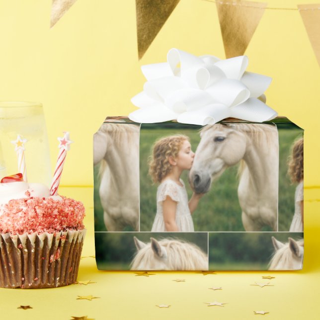 Papel De Presente Menina beijando seu cavalo (Festa de aniversário)