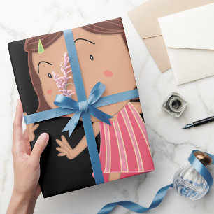 Papel De Presente Menina Caprichosa Vestindo um Vestido Rosa Listrad