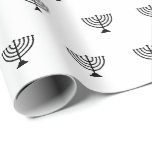 Papel De Presente Menorah judia padrão preto e branco Hanukkah<br><div class="desc">Menorah judia, padrão preto e branco. Este papel de embrulho é excelente para Chanucá, Chanukah, bar mitzvah, bat mitzvah, Shabbat e Feriados Judeus.</div>